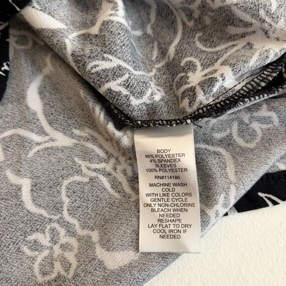 89th + Madison Blouse Women's Large Black Short Sleeve Square Neck Sheer Top - Picture 7 of 8